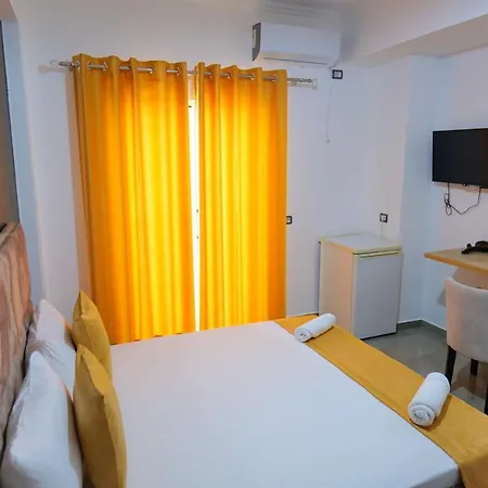 Adi-vera Lägenhet Sarandë