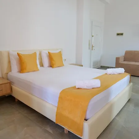Adi-vera Sarandë